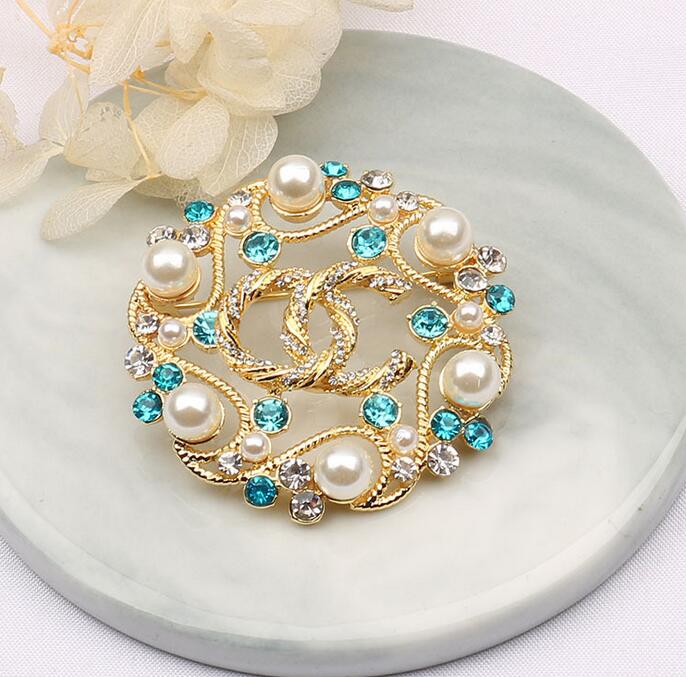 

10colors Famous Brand Designer Charm Double Letter Gold Silver Multicolor Pearl Pins Brooches Women Rhinestone Brooch Suit Pin Fashion Jewelry Accessories