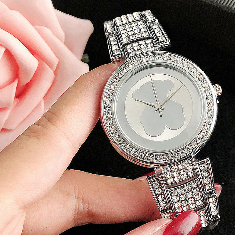 Montre de luxe en acier inoxydable mignon Women's Women's Regarder étanche 10m Espagnol Style Zircon