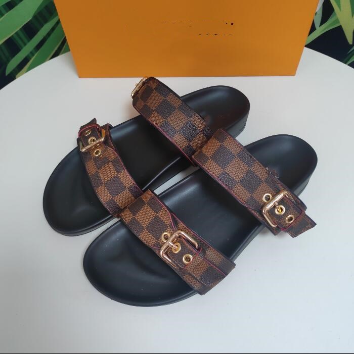

woman slipper fashion Beach Thick bottom slippers platform Alphabet lady Sandals Leather High heel slides Lv LOUIS 5 VITTON&#13, Black