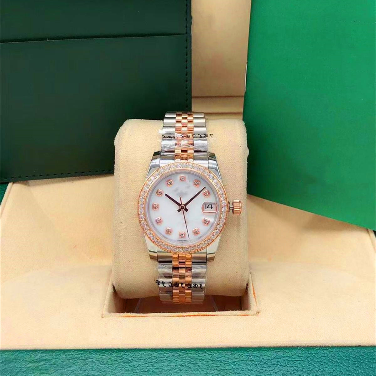 

Ladies watch, 316 stainless steel strap, sapphire scratch-proof glass, 31mm, ancient diamond setting process, high quality movement, star fashion, Box