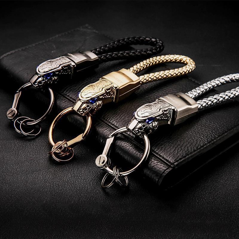 

Keychains Luxury Men Women Car Keychain Leapard Genuine Leather Rope Key Ring For Male Jewelry Creativity Gift
