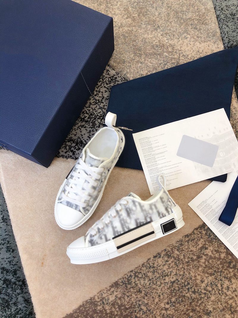 

2021 latest ladies designer sneakers casual high-quality leather lace-up letters luxury children's fashion thick-soled men's shoes, Black;red