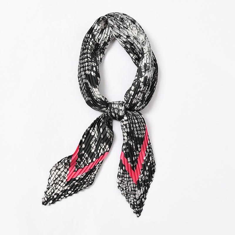 

Scarves Fashion Black Square Crinkle Silk Scarf Women Horse Pattern Crumple Neck Wear Pleated Handkerchief Foulard Femme Bufanda 55*55CM