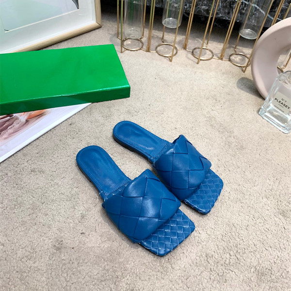 

Big size sandals slippers factory design 2021 pool slide Paris Letter men women unisex beach flip flops slipper, Black