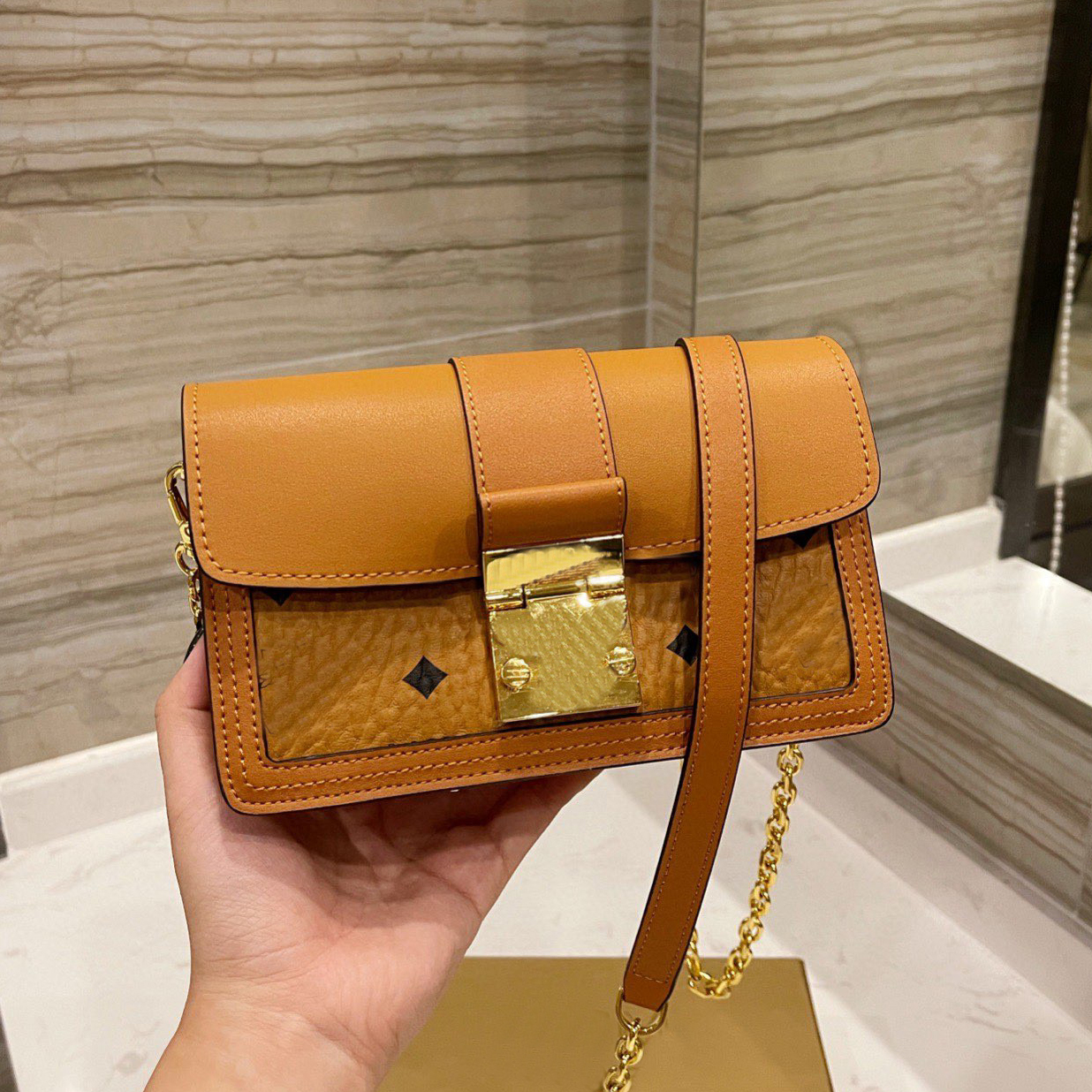 

Luxurys designers high Quality Ladies flap bag handbag Women TOP 2022 fashion mother handbags printing bags cossbody wallet shoulder chains purse totes Artwork, No bags