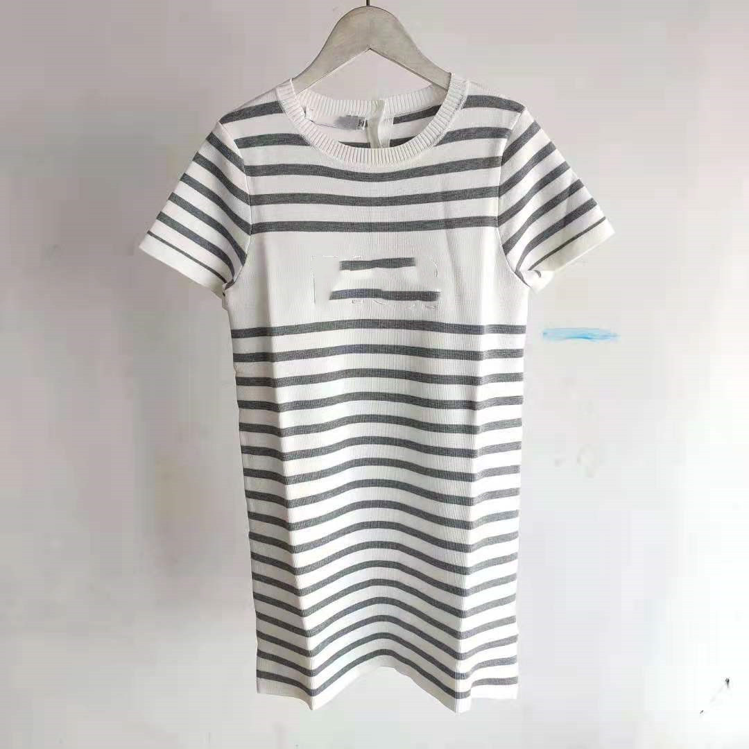 

601 2021 Spring Summer Flora Print Crew Neck Short Sleeve Striped Panelled Flora Print Empire Fashion Prom Dresses Brand Same Style Dress, As the picture