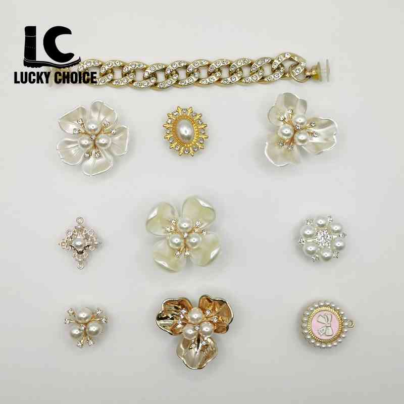 

5/10pcs Shoes Designer Croc Charms Bling Flower Rhinestone JIBZcroc Jeans Gift for Clog Decaration
