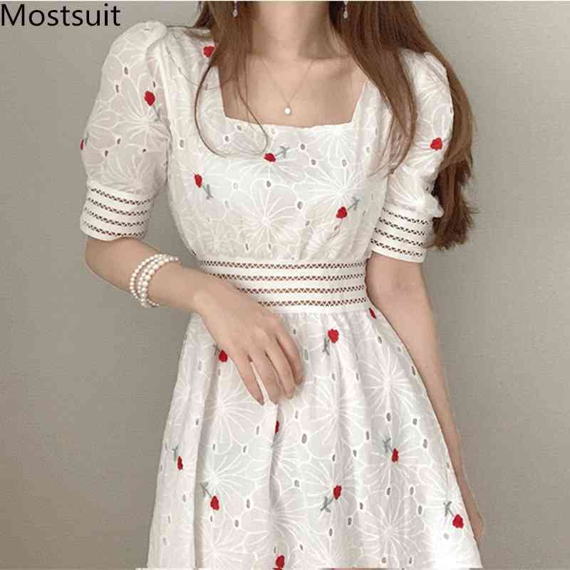 

Summer Korean Sweet Floral Embroidered Long Dress Women Short Sleeve Square Collar Hollow Out High Waist Dresses Vestidos 210518, Red