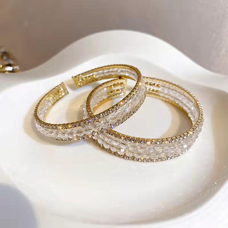 

Bangle South Korean White Crystal Beaded Opening Exaggerated Net Celebrity Niche Design Fashion Temperament Full Diamond Bracelet