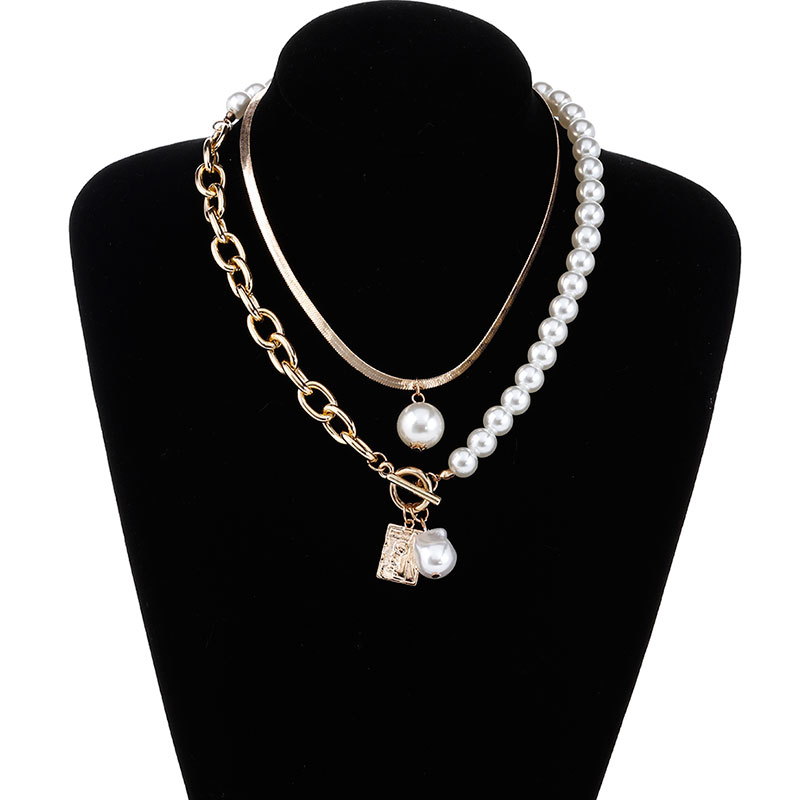 

Vintage Baroque Irregular Pearl Lock Chains Necklace Geometric Angel Pendant Love Necklaces for Women Punk Jewelry