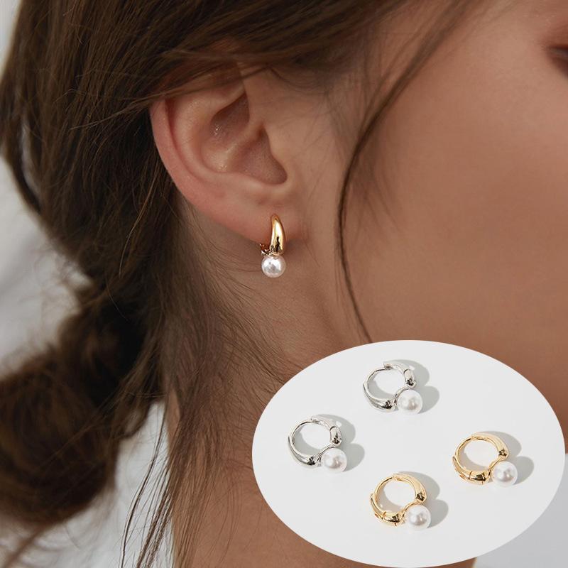 

Hoop & Huggie 2021 Cute Pearl Studs Small Earrings For Women Gold Color Eardrop Minimalist Huggies Hoops