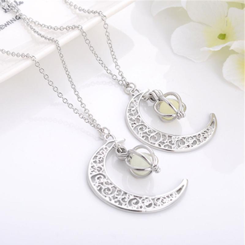 

Pendant Necklaces Glow In The Dark Luminous Necklace Moon&Pumpkin Silver Plated Horn Crescent Choker Jewelry Collares