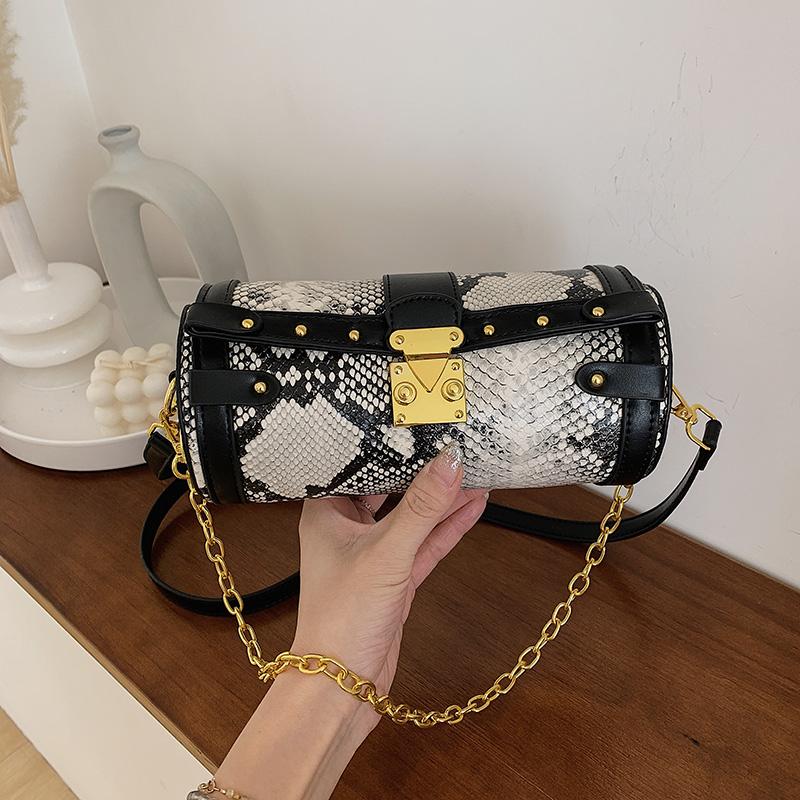 

Evening Bags Women Shoulder Crossbody Chain Bag Pu Leather Luxury High Quality Handbags Large Capacity Fashion Shopping Purse