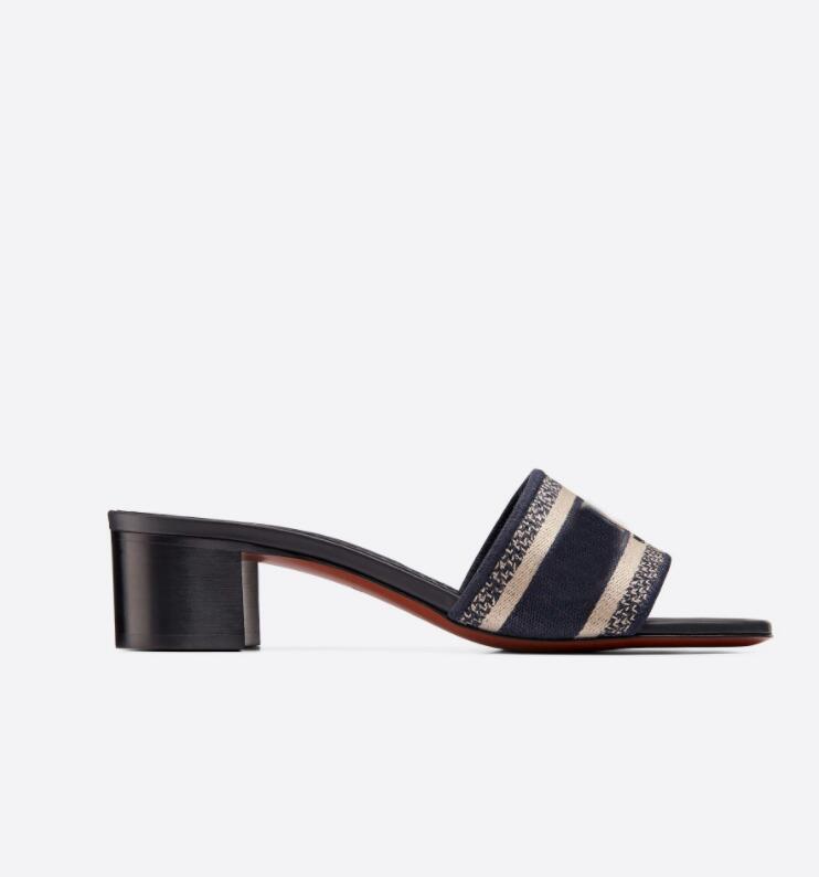 

Elegant Design Dway Slide Dress Shoes Sandals Embroidered Block Heels Summer Beach Flop Flip Lady Fashion Sandalias Nice Slipper Party Time EU35-42
