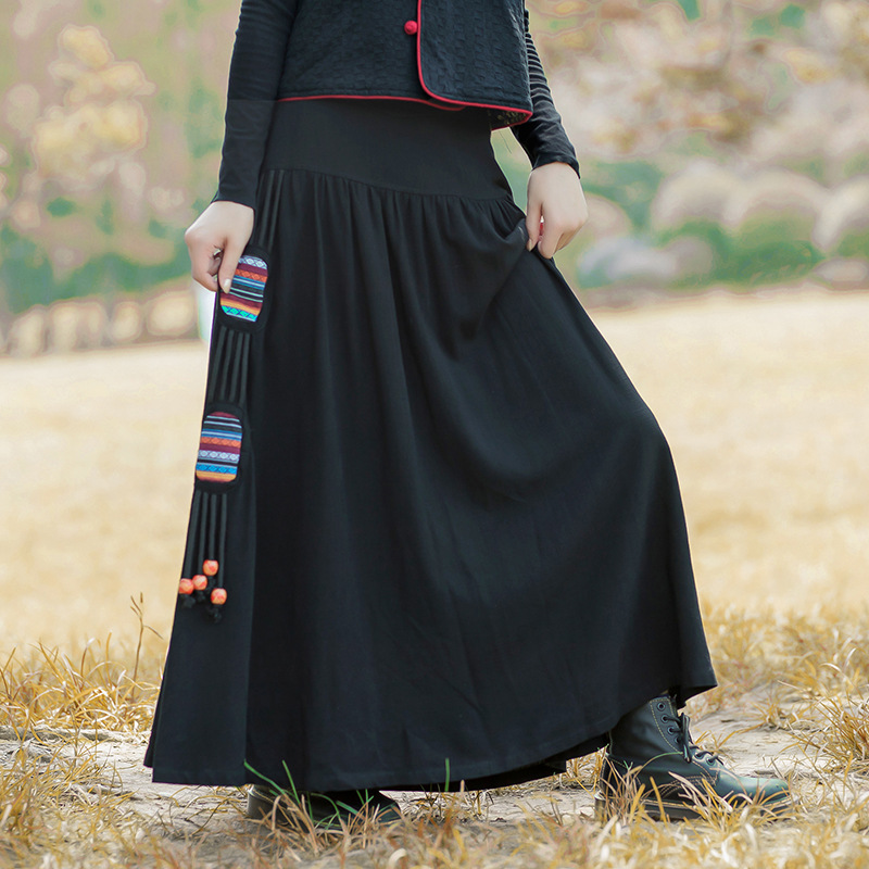 

Johnature Women Black Vintage Skirts Elastic Waist Embroidery Thick Autumn Cotton Linen Patchwork Chinese Style Skirts 210521