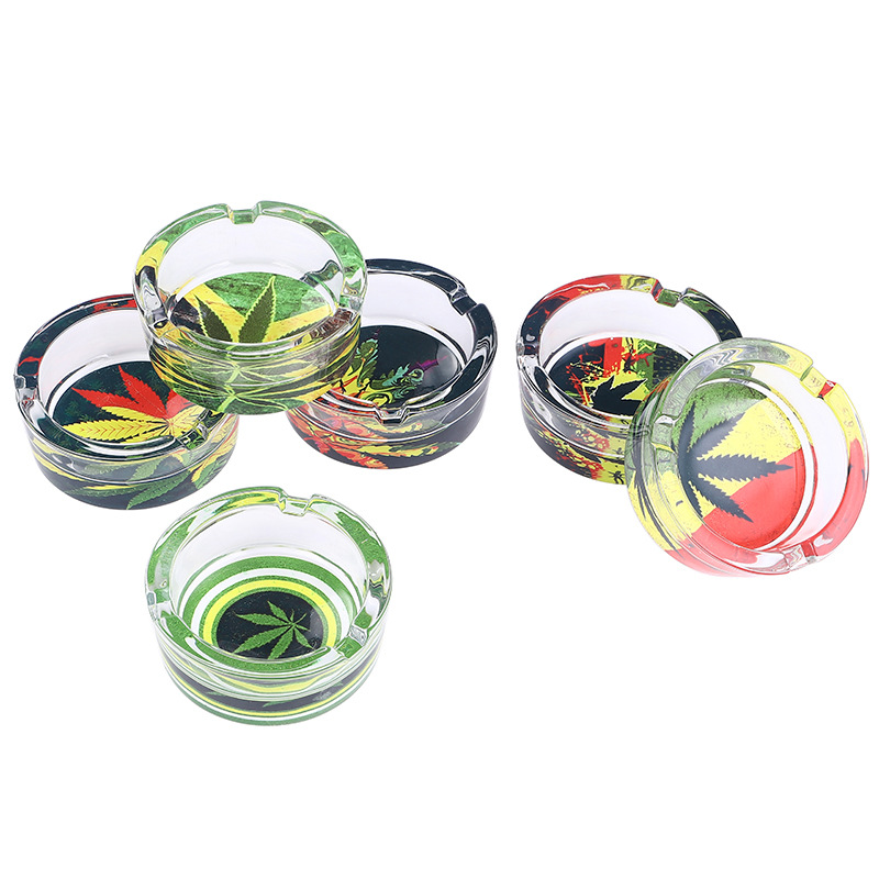 

Factory direct creative promotional gift stickers ashtray cartoon pattern thickened glass