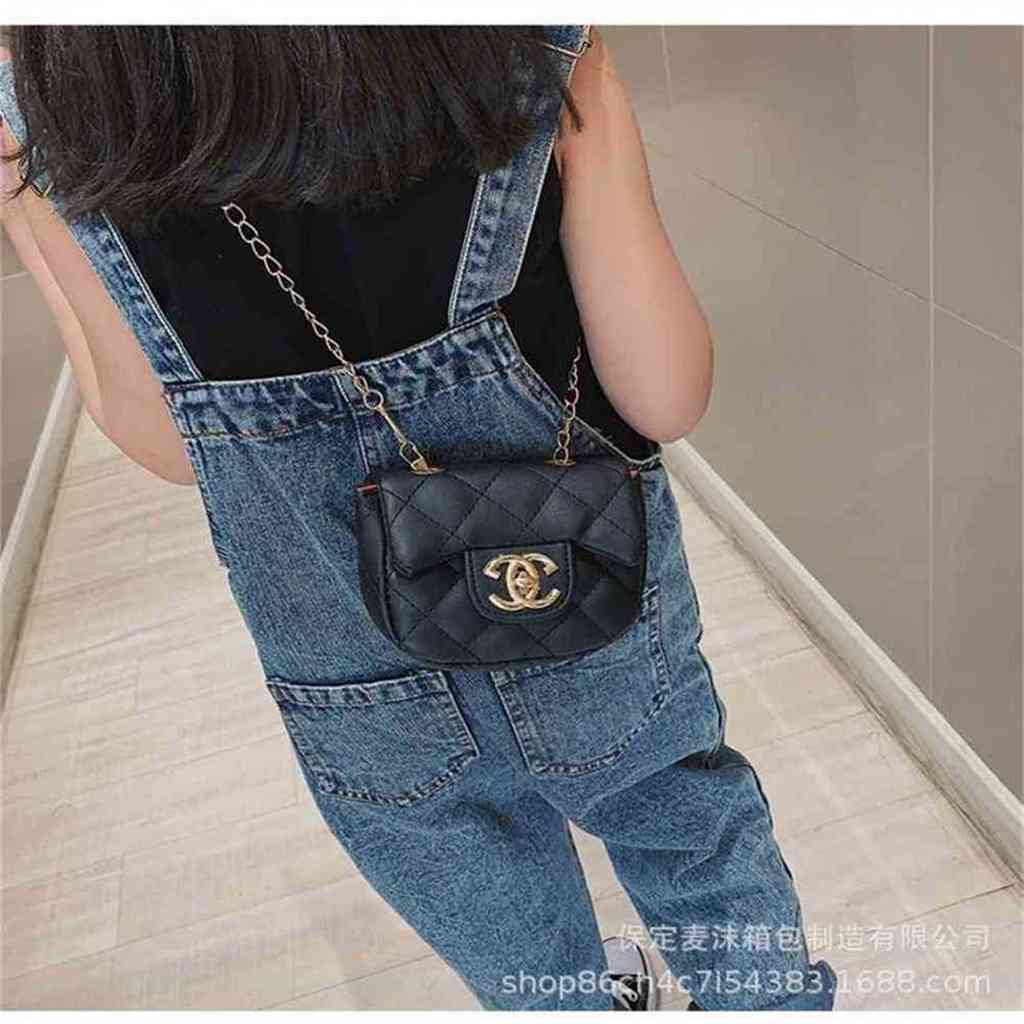 

2021 Children's Mini Messenger Bag Korean Fashion baby Girl One-shoulder Bags Lovely Cute Kids Candy Colors Coin Case Chian Purse G749W83, Black