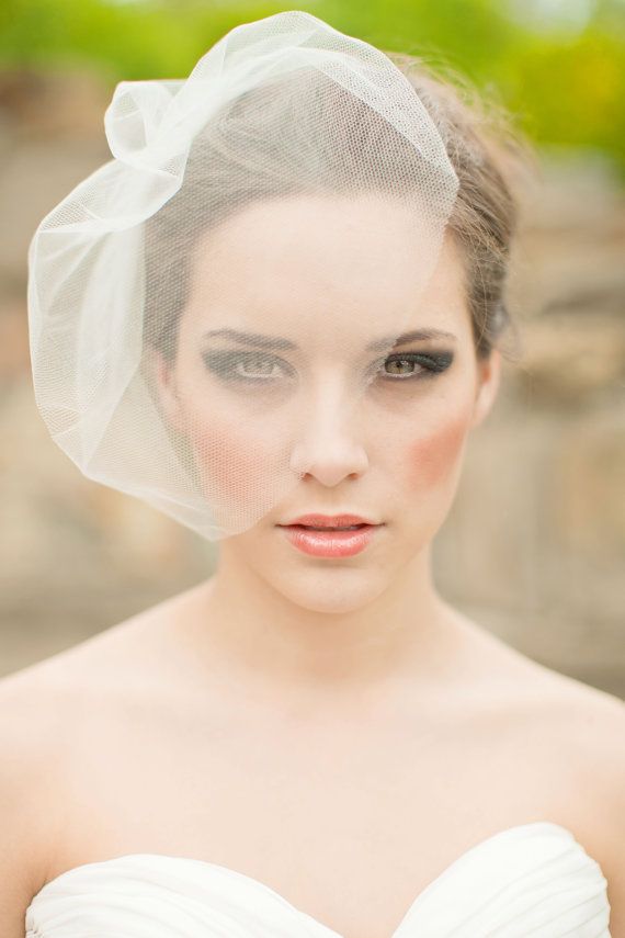 

Pinterest Popular Short veils Formal covering Face Mini Veils Cheap Bridal Wedding Veil Lace Free Shipping 2015 New Design, Ivory