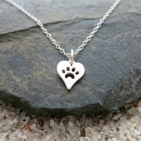 

10PCS- N094 Gold Silver Dog Paw Print Heart Necklace Pet Puppy Bear Cat Love Paw Necklaces Animal Palm Paw Mark Print Necklaces