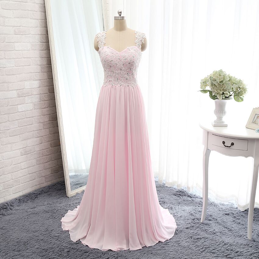 Sur mesure V-cou de demoiselle d'honneur longue sans manches en dentelle robe en mousseline de soie 2020 douce Backless Soirée Prom Robe de cérém