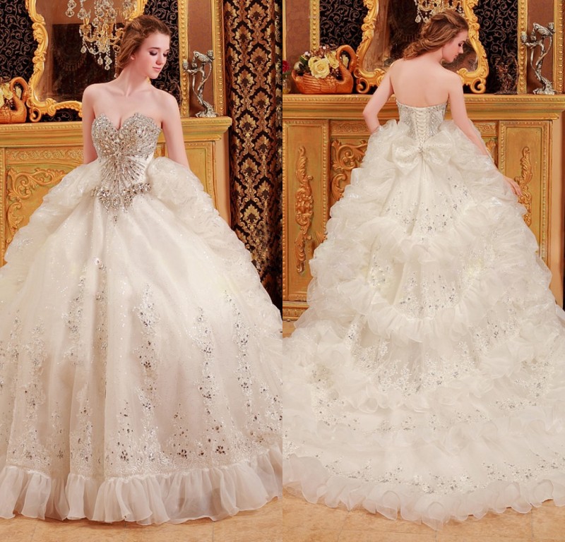 2021 Princess Vintage Wedding Dresses Lace Applique Sweetheart Flare Crystal Sequin Lace Up New Aulic Luxury Ball Gown Bridal Gown DL1313717-image-211687915