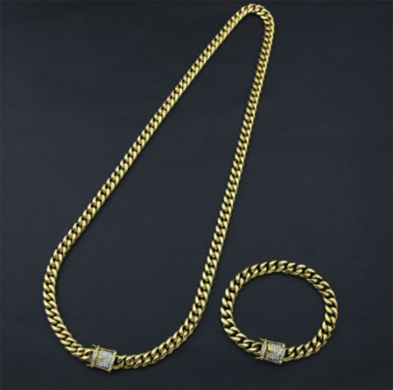 18K Oro Lleno elegante italiano Solitario Diamante 18ct GF pendientes 15mm