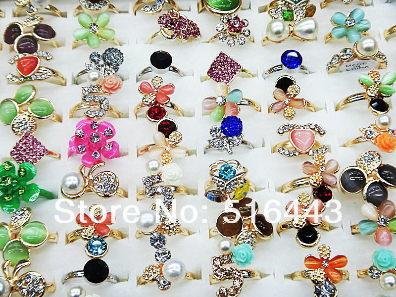 

Wholesale 50pcs Charms Crystal Czech Rhinestones Pearl Stones Women Gold P Rings Adjustable Fashion Jewelry Lots A-470
