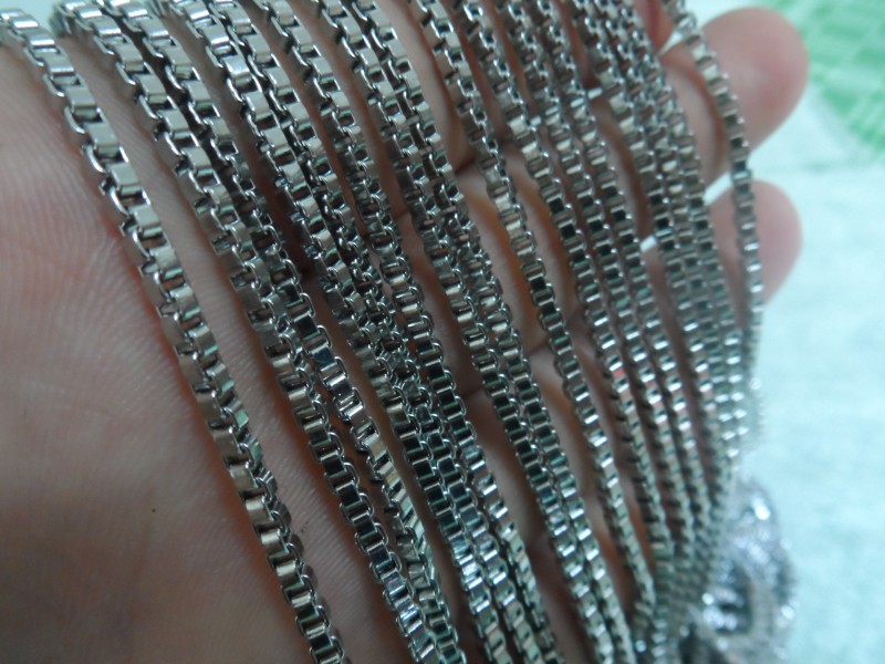 

choose 2mm / 2.4mm wide in bulk 5meter / Lot Silver tone Stainless Steel New Box Link chain DIY jewelry finding/ Marking Accessory