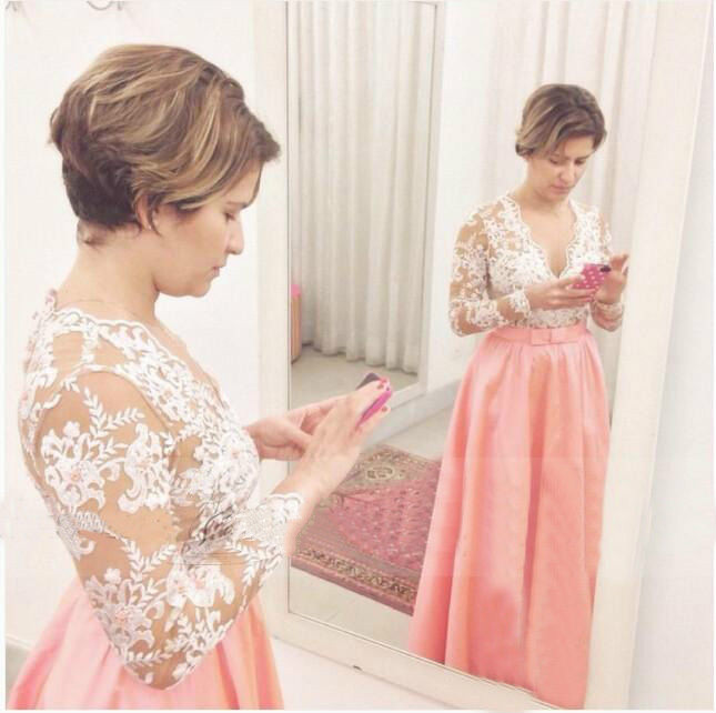 

Elegant Coral Illusion Top Lace mothers dress Plugging V Neck Sheer Lace Long Sleeve Mother of the Bride Dresses Mothe Groom Evening Gowns