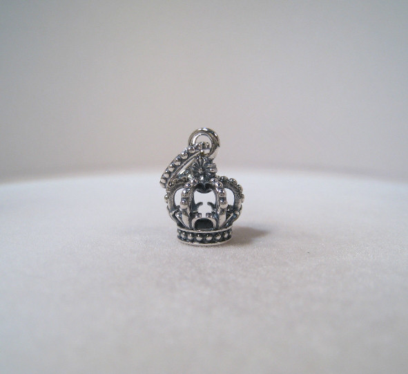 925 Sterling Silver Crown Dangle Pendant Bead Fits pandora Style Jewelry Charm Bracelets & Necklaces-image-211406412