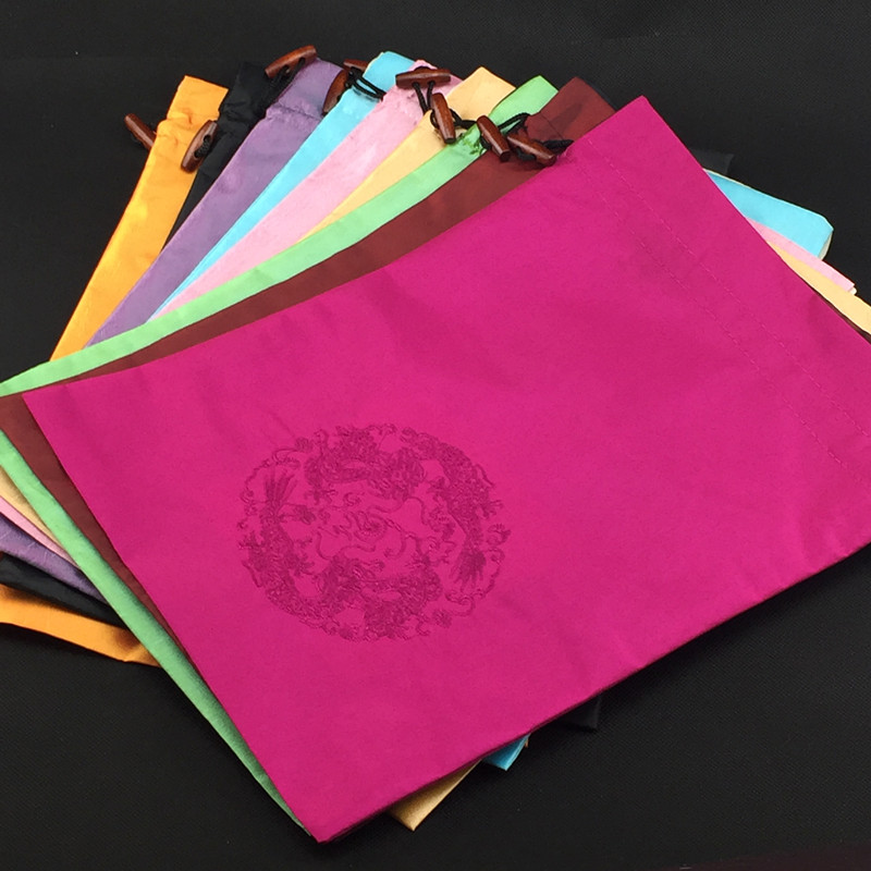 

Fine Embroidery Dragon Drawstring Travel Shoe Bag Double Layer Satin Fabric Jewelry Storage Bag Chinese Folding Shoe Pouch 36 x 27cm 10pcs/