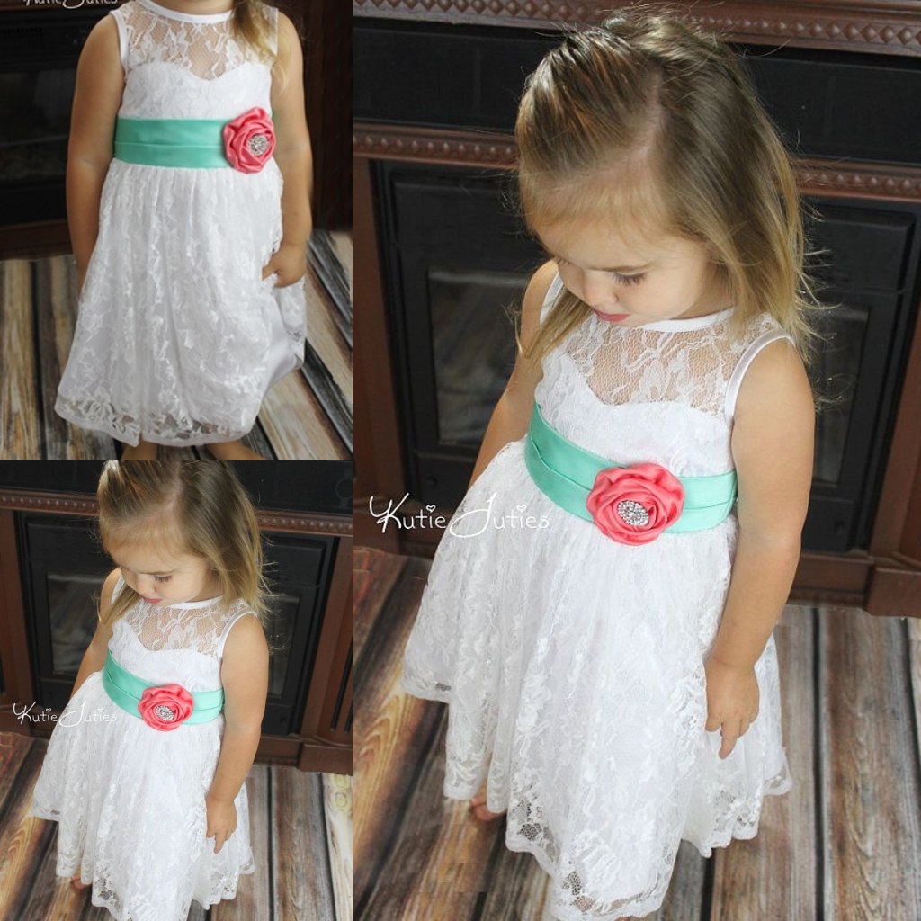 

Cheap Ankle Length Flower Girls' Dresses For Weddings Little Baby Infant Communion Dresses Multi Color White Mint and Coral Beaded Gown