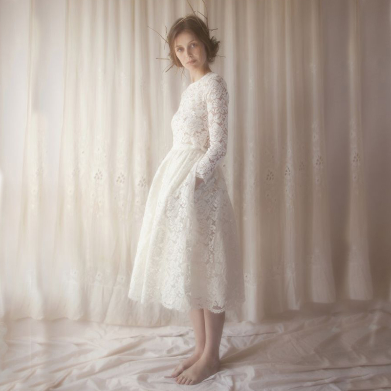 

Spring Summer Short Tea Length Wedding Dresses Vintage Lace Crew Neckline Long Sleeves Bridal Gowns Custom Made High Quality, Ivory