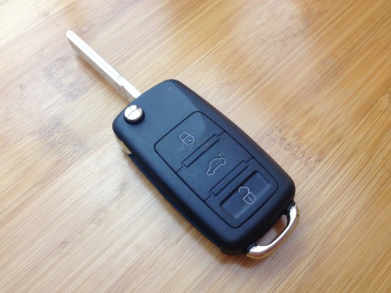 

Free Shipping For VW Touareg 3+1 Buttons Flip Remote Key Shell Case Replacement, Black