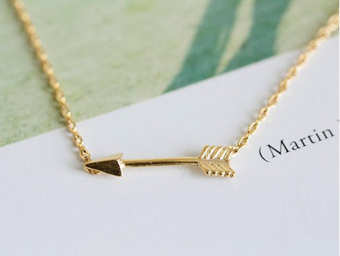 

10PCS- N010 Gold Silver Tiny Horizontal Arrow Necklace Pendant for Women Simple Cute Sideways Arrow Necklace for Men