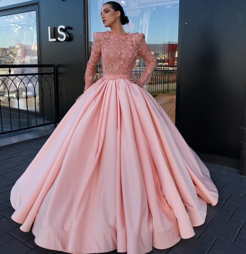 

Charming Beaded Ball Gown Prom Dresses 3D Appliqued Bateau Neck Long Sleeves Evening Gowns Vestidos De Fiesta Sweep Train Satin Formal Dress, Sage