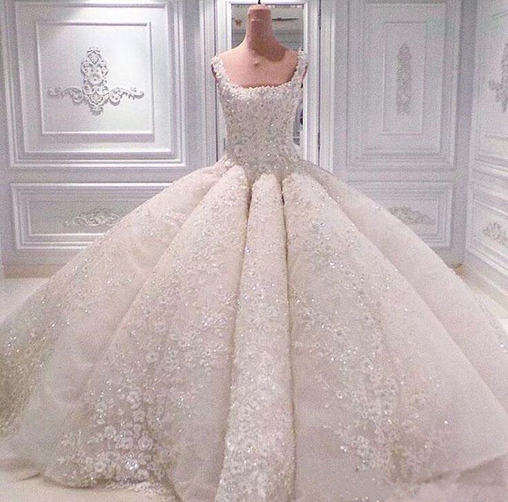 

Luxury Lace Wedding Dresses Square Neckline Bridal Gowns Court Train Pearls Handmade Flowers Crystals Elegant Ball Gown Wedding Dress, Gold