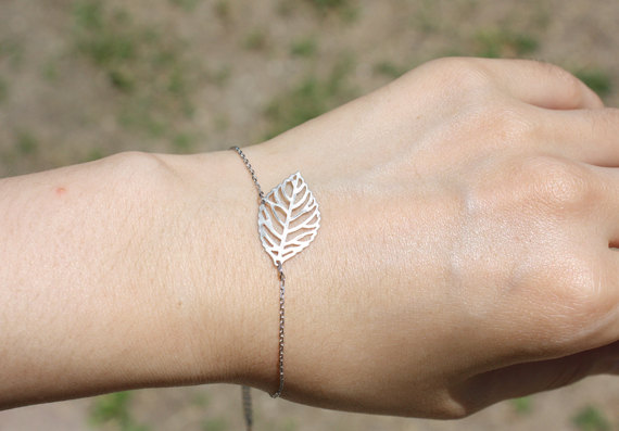 

10PCS- B006 Sideways Tree Leaf Bracelets Hollow Out Fallen Leaf Bracelet Simple Cute Nature Bracelets for Ladies Women