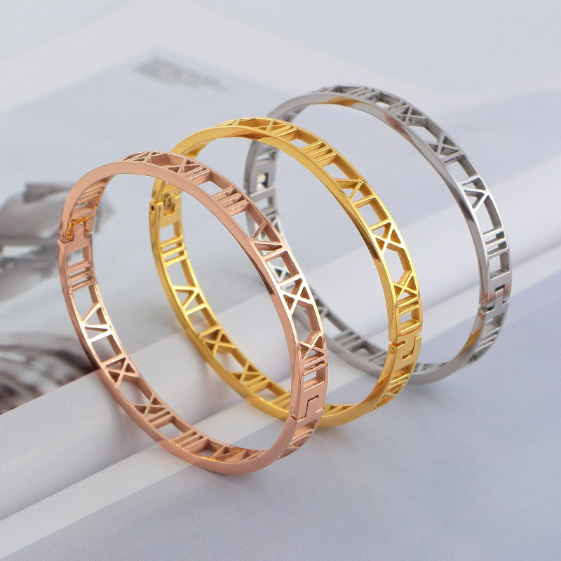 Hot Fashion Silver Rose Gold 316L en acier inoxydable Numbres romains creux Bracelet Bijoux pour les femmes