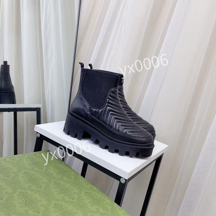 

Designer Australia Women Boots Chestnut High Low Black Grey Navy Blue Luxury Ankle Short Boot womens snow winter shoes ly211203, 01