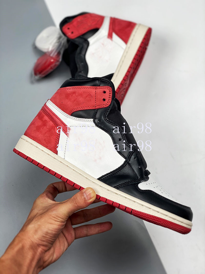 

Track Red 1 High Basketball Shoes Jumpman 1s Mens Womens Summit White Black Sports Sneakers Outdoors Zapatos Trainers US 5-12 with Box, 01