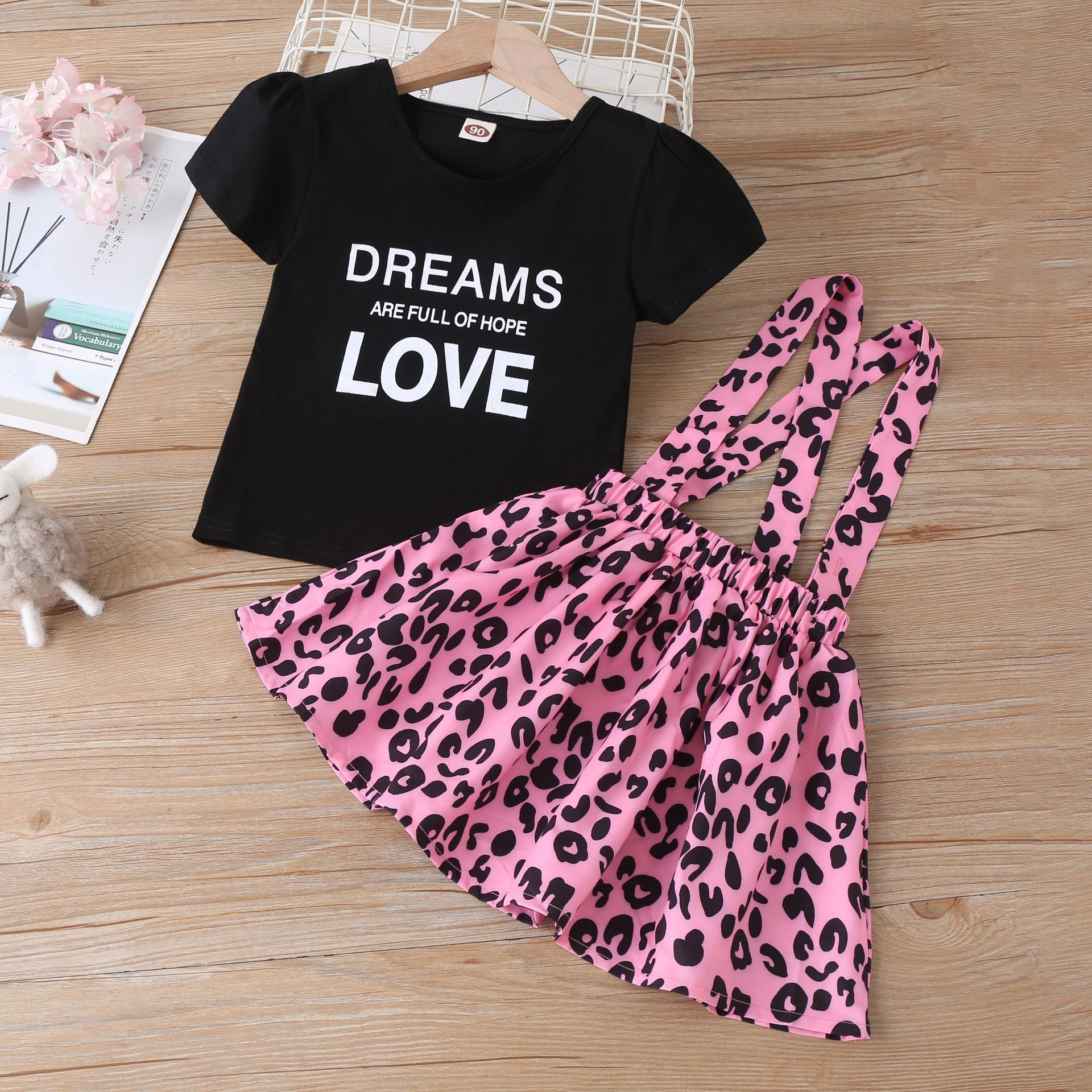 

Retail/wholesale baby outfit newborns 2pcs set tracksuit letter tshirt+ Leopard print suspenders skirt children Designers Clothes Kids clothing sets boutique, Black
