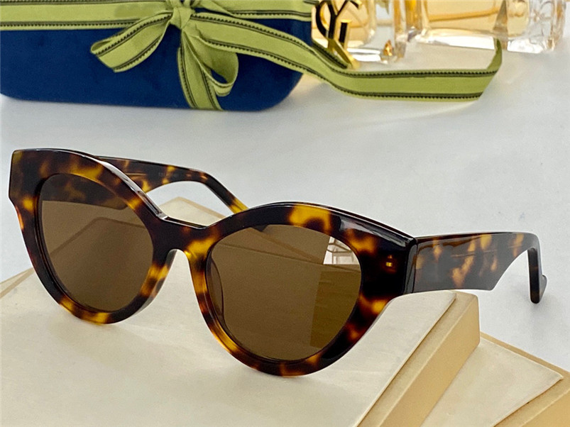 

Summer Sunglasses For Men and Women Cat eye style 0957 Anti-Ultraviolet Retro Oval Full frame fashion Eyeglasses Random Box