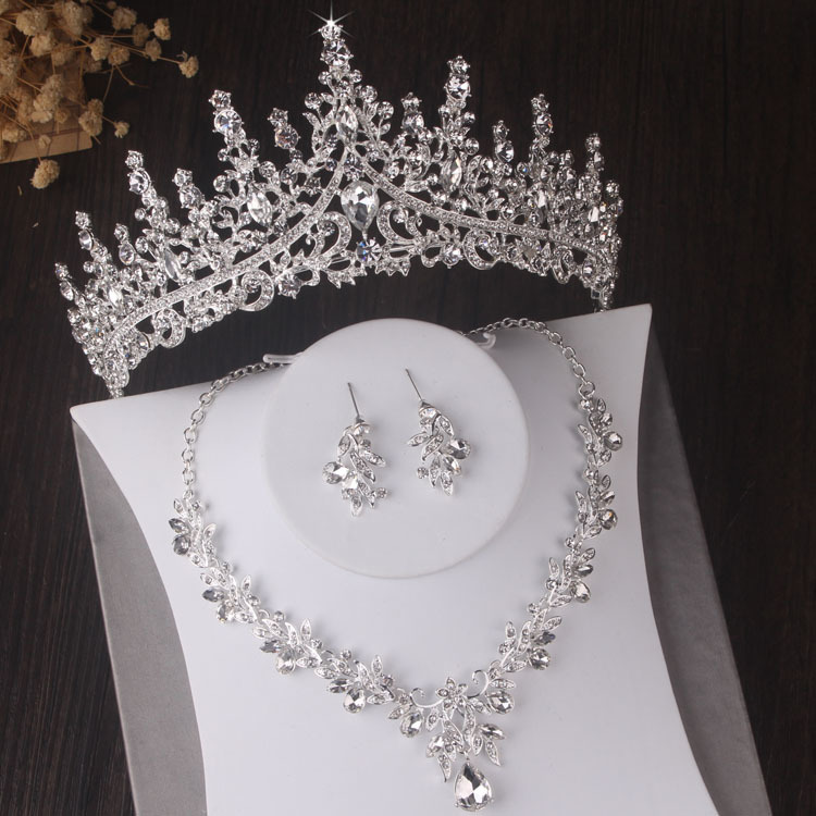 

Luxury Silver Color Crystal Leaves Bridal Sets Baroque Tiaras Crowns Earrings Choker Necklace Wedding Dubai Jewelry Set