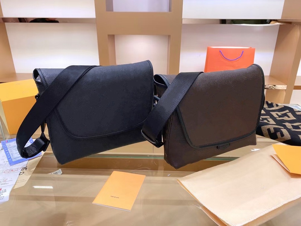 

Hight Quality Designer Shoulder Bags Black Leather Old Flower Print Men's Fashion Crossbody Bag Famous Brand Classic Wallets Luxury Han