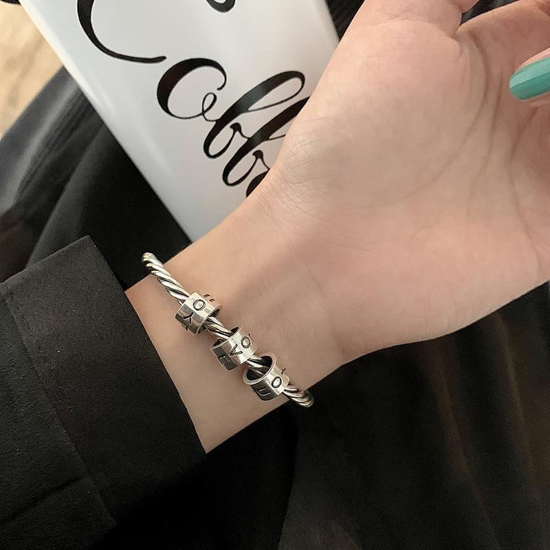 

Bangle Woman Jewelry 925 Sterling Silver Female Retro Twist Woven Letter Bracelets Punk Hip Hop Style Accessories Party Women Bracelet