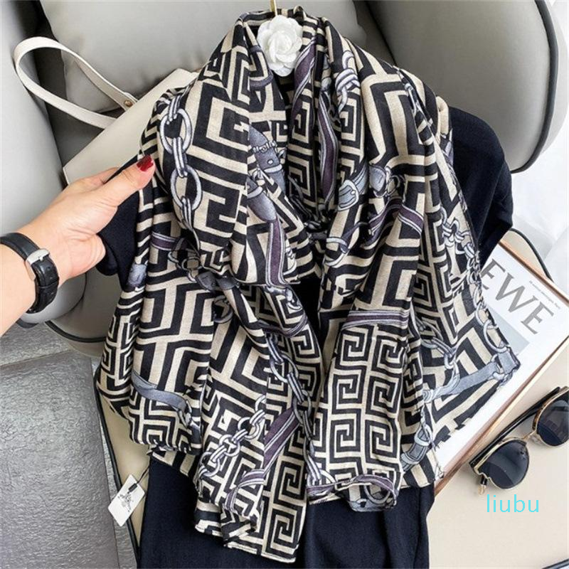 

Scarves Korean Cotton Linen Letter Scarf Autumn Winter Women Beach Shawl Lady Fashion Bandana Pashmina Wrap Hijab11