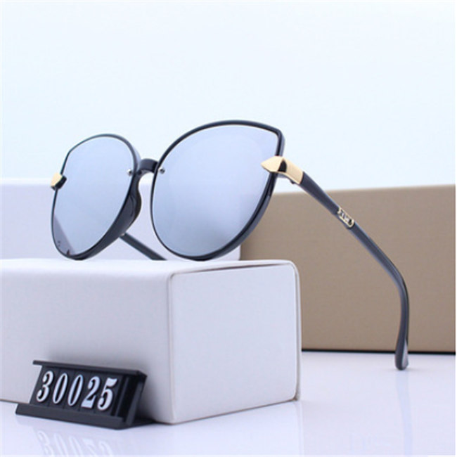 

2021 Fashion Men and Women Polishing Mask Cat Eye Sunglasses Trend Large5 Frame Thin Face Glasses D30025