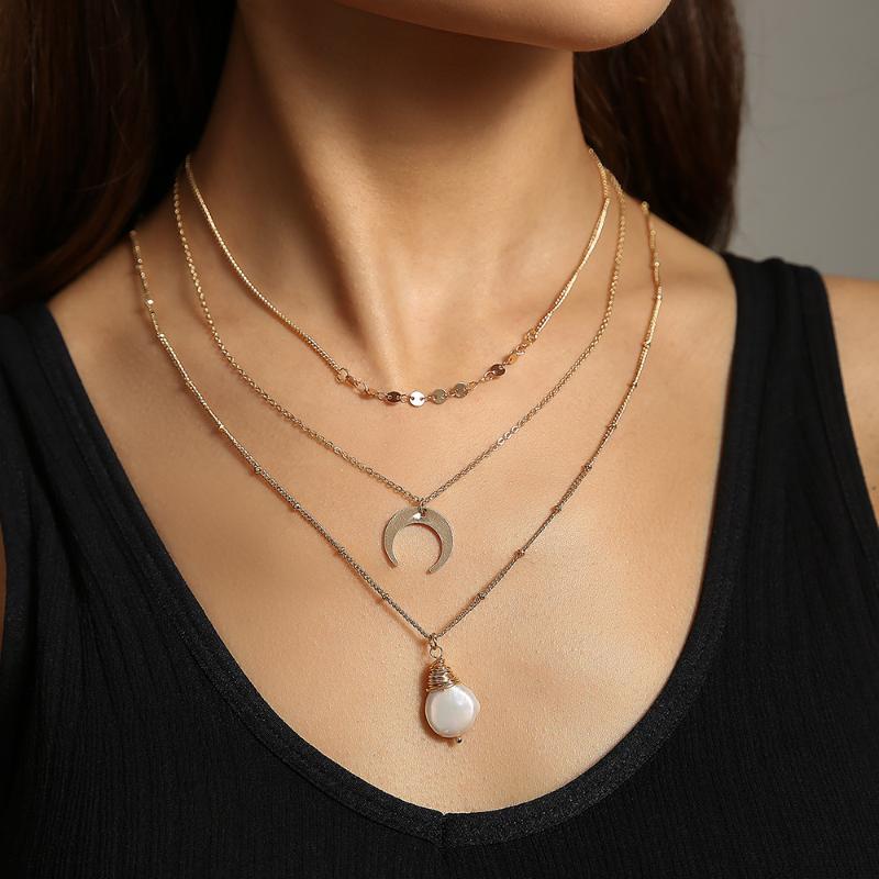 

Chokers Wholesale Fashion Summer Multi-Layer Necklace Gold Handmade Chain Choker Crescent Bay Pendant Pearl