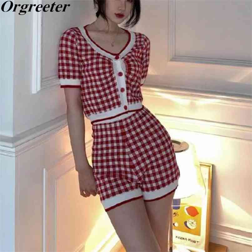 

Casual Holiday Beach Knitted Suit Tracksuit Women Summer Plaid V-neck Short Sleeve Cropped Tops and Shorts 2 Piece set 210602, Red
